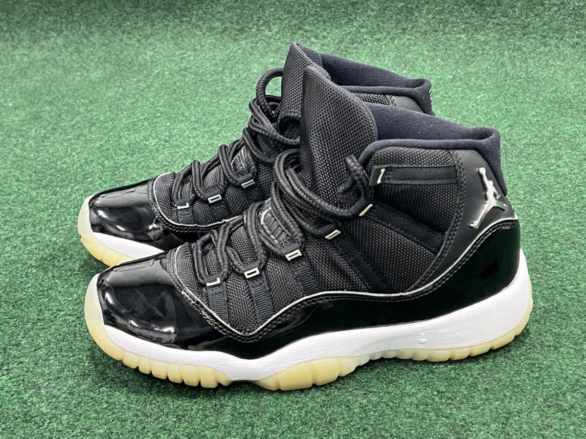 Jordan Brand Air Jordan 11 Retro Jubilee Size US 7 / IT 37 - 1 Thumbnail