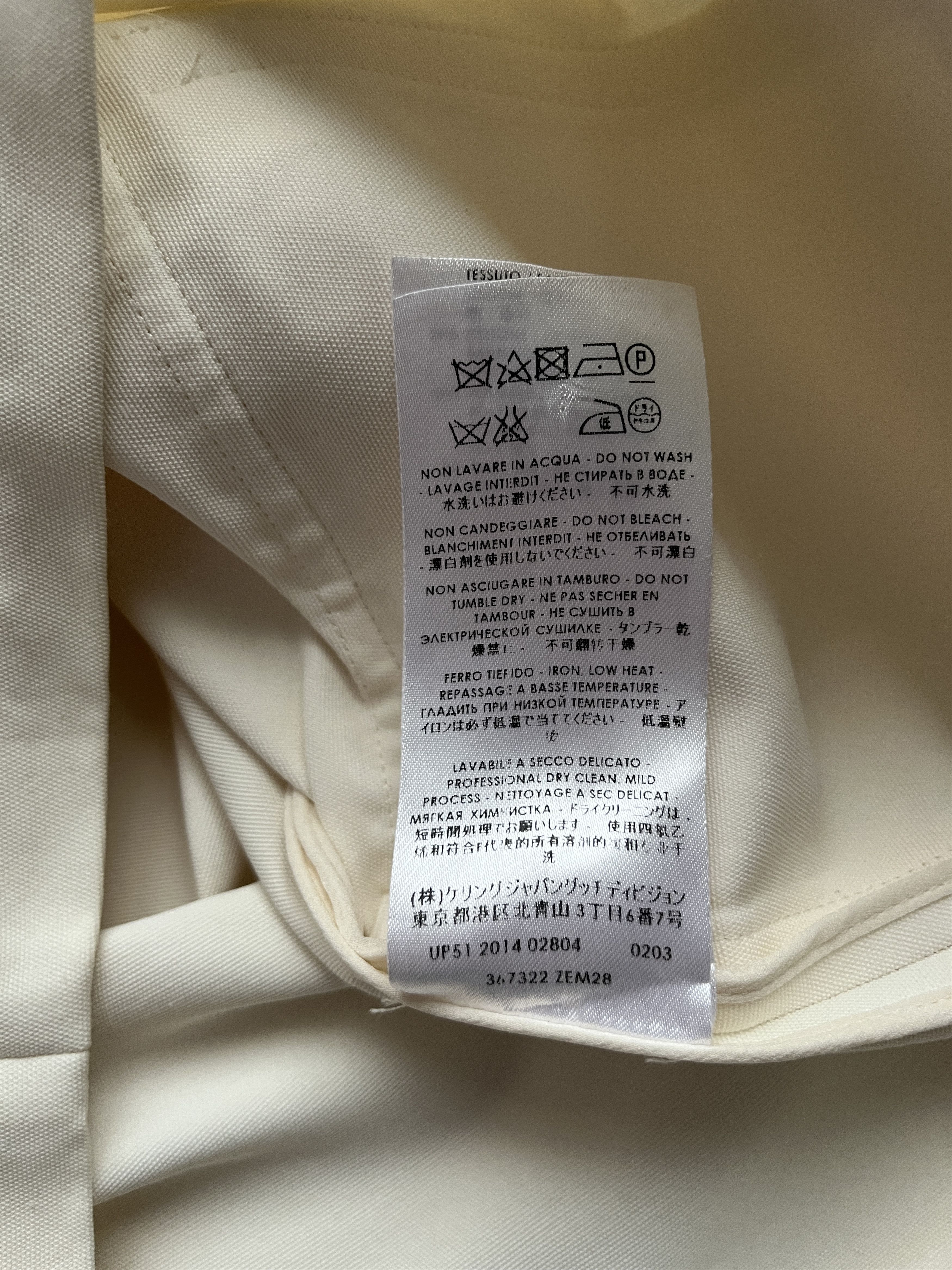 Gucci ⚡️QUICK SALE⚡️2014 Gucci Ivory/Cream Top Blouse Size S / US 4 / IT 40 - 5 Thumbnail