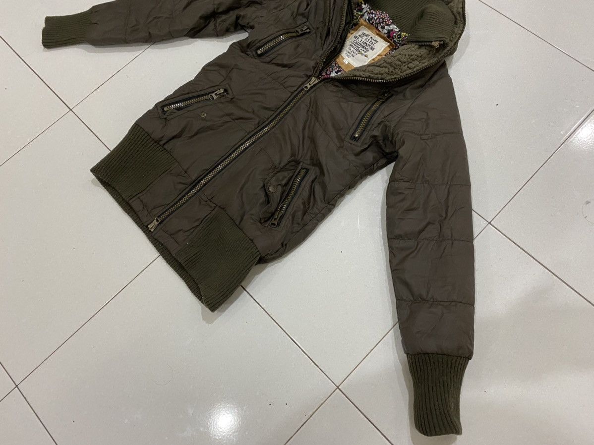 Von Dutch VTG Von Dutch Light Puffer Jacket Size L / US 10 / IT 46 - 4 Thumbnail