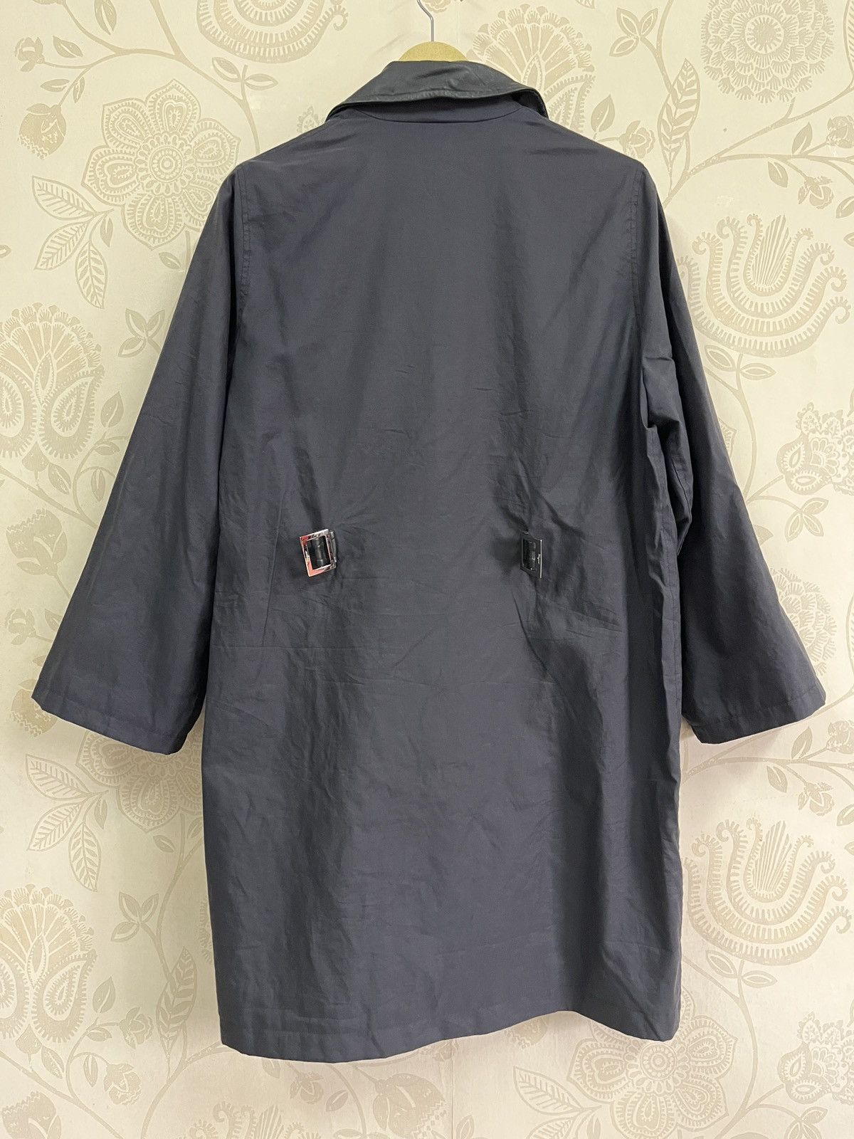 Salvatore Ferragamo × Vintage Salvatore Ferragamo Long Coat Trench Jacket Size US L / EU 52-54 / 3 - 21 Thumbnail