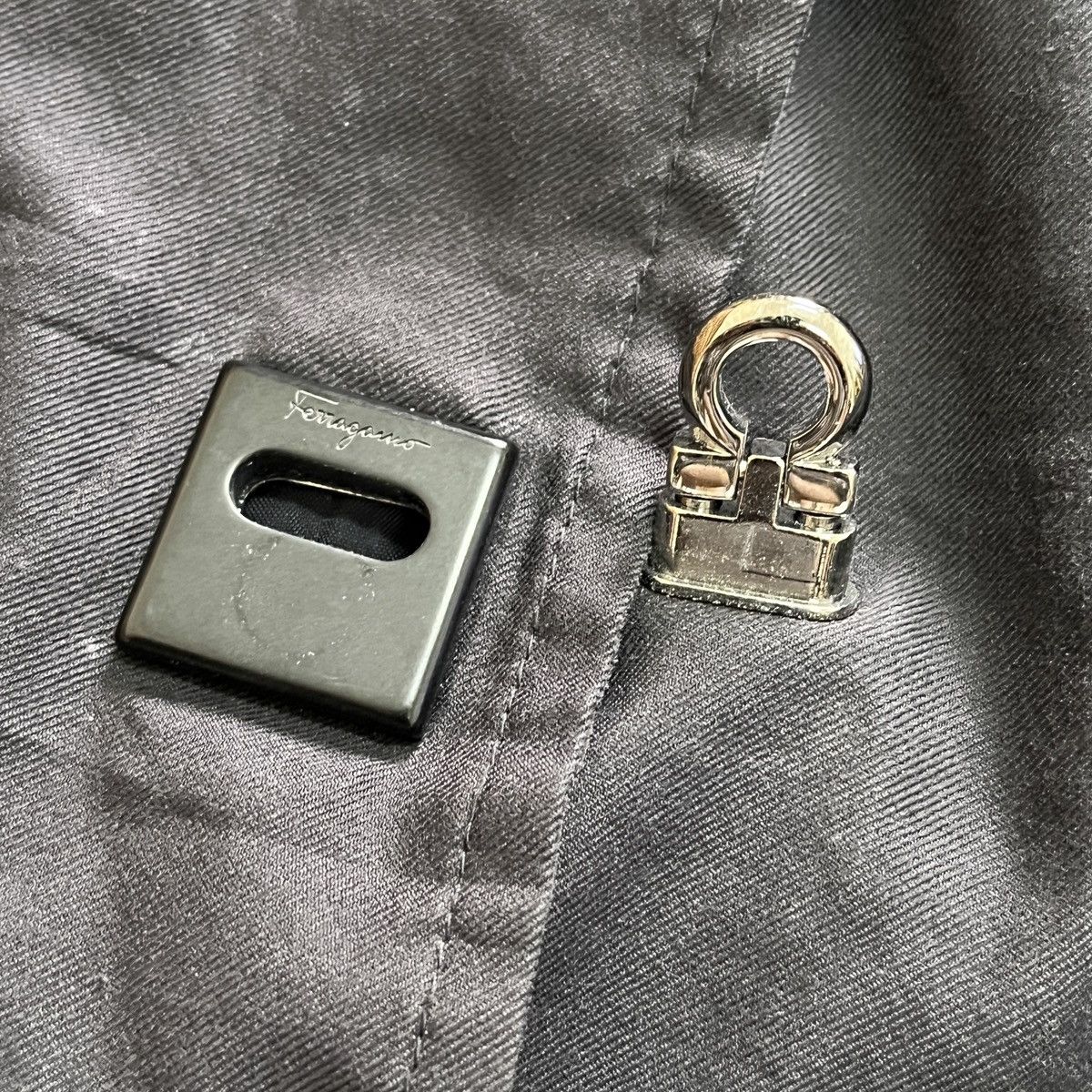 Salvatore Ferragamo × Vintage Salvatore Ferragamo Long Coat Trench Jacket Size US L / EU 52-54 / 3 - 8 Thumbnail