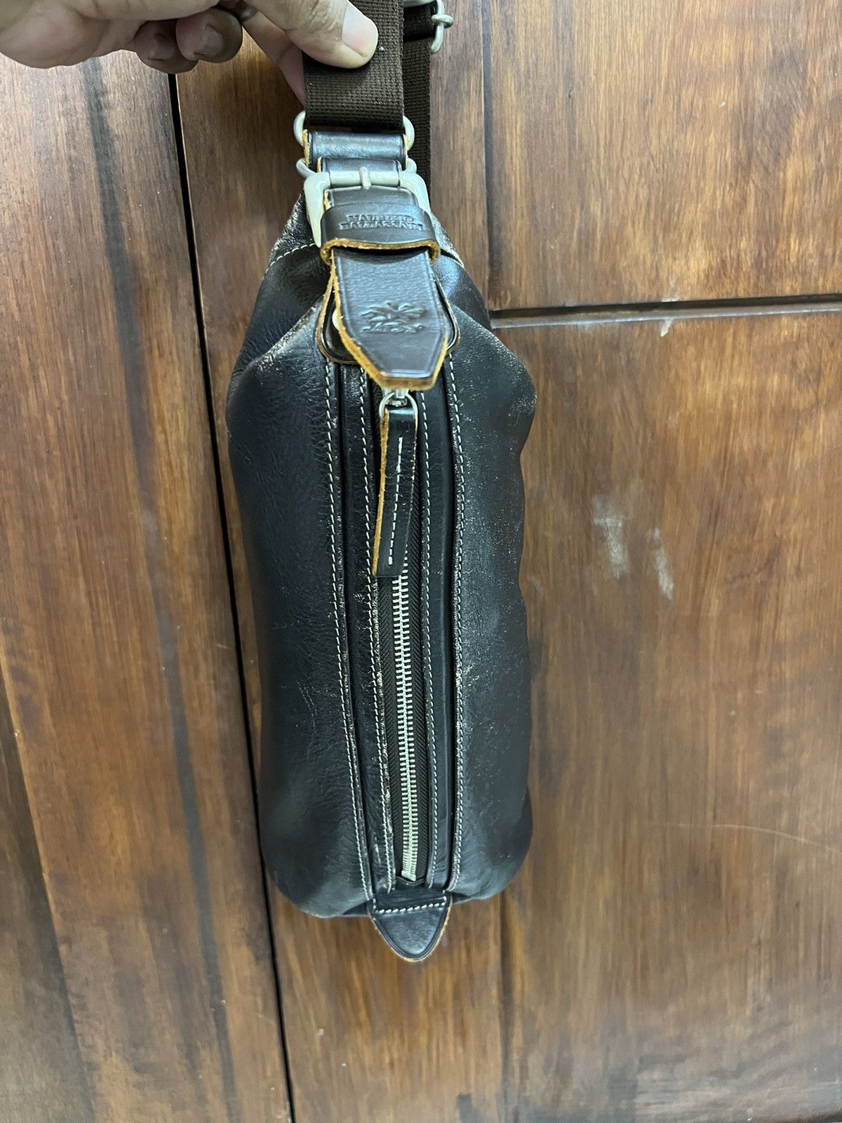 Genuine Leather Leather Crossbody Bag Size ONE SIZE - 2 Thumbnail