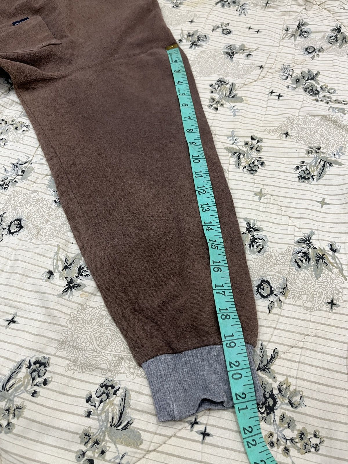 Burberry × Designer (Vvv). BURBERRY LONDON SWEATSHIRT Size US L / EU 52-54 / 3 - 14 Thumbnail