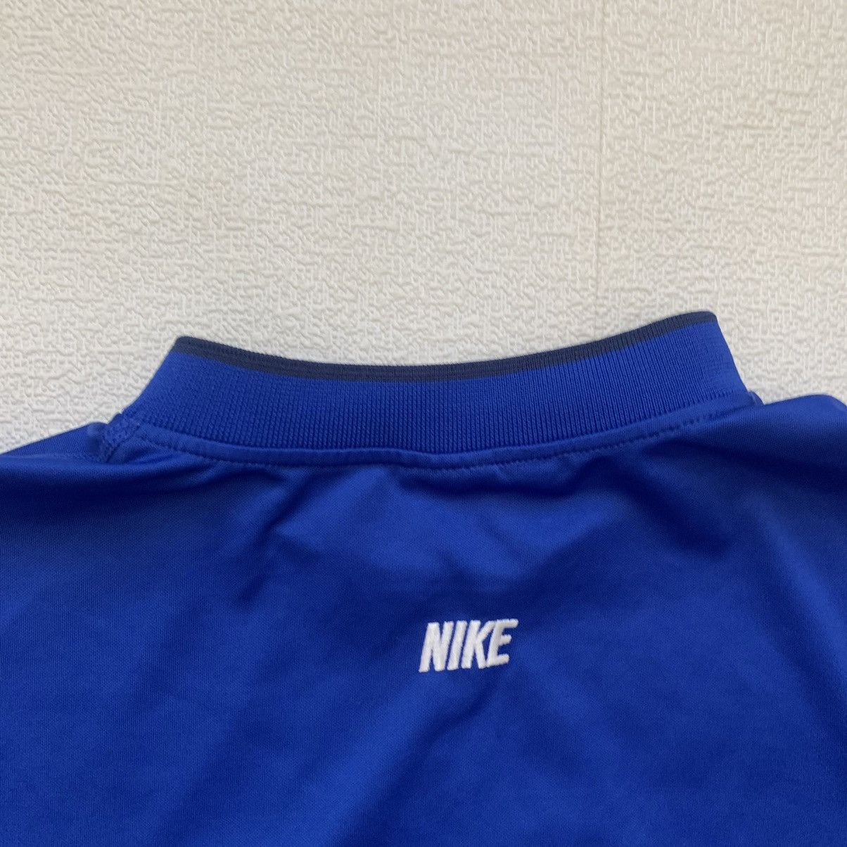Nike Nike vintage central logo mini swoosh shirt/ jersey Size US L / EU 52-54 / 3 - 8 Thumbnail