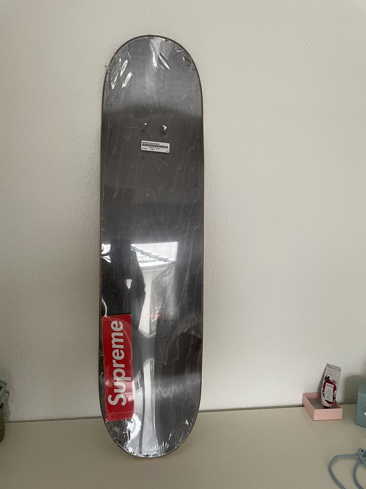 Supreme Supreme Bedroom Skateboard/Deck FW18 DS Size ONE SIZE - 2 Thumbnail