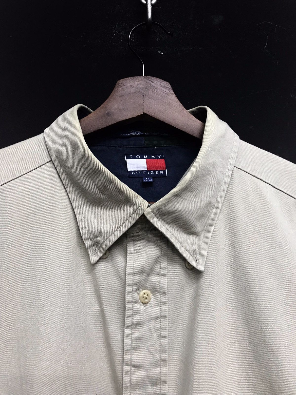 Tommy Hilfiger Heat!!🔥 Iconic Tommy Hillfiger Big Flag Shirt Button Up Size US XL / EU 56 / 4 - 5 Thumbnail