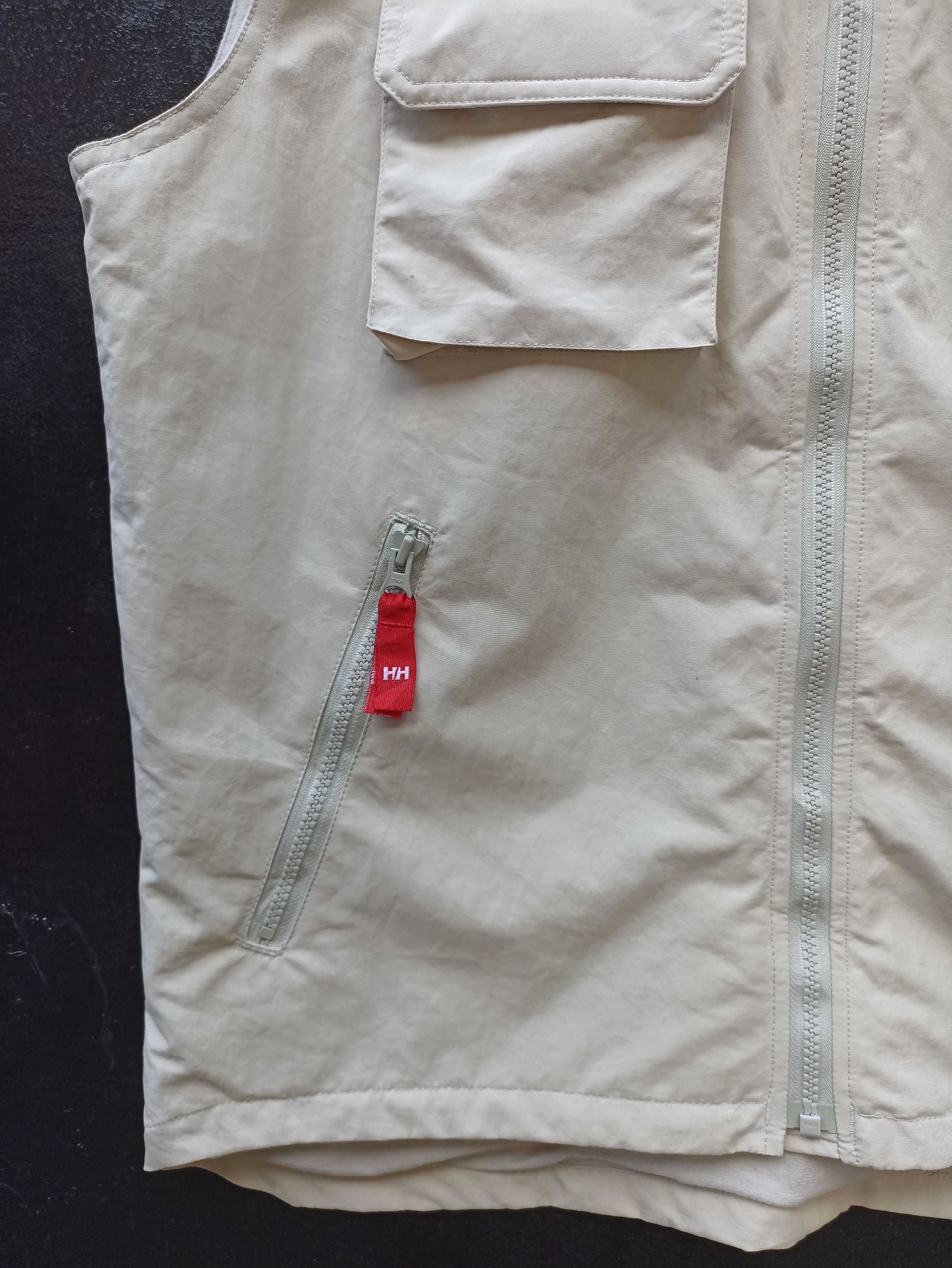 Helly Hansen Helly Hansen vest tactical design Helly Hansen sea gear Size US M / EU 48-50 / 2 - 6 Thumbnail