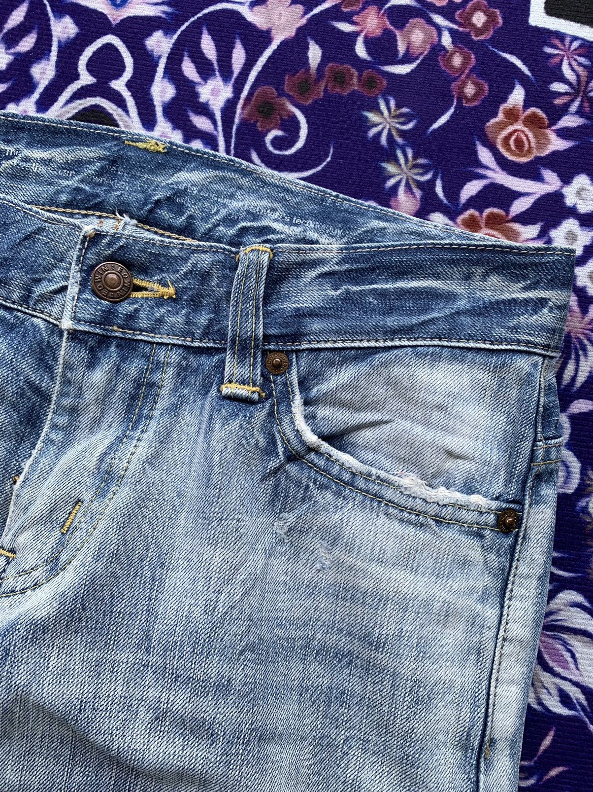 Edwin Vintage Edwin 503 Flare Faded Distressed Denim Size US 31 - 5 Thumbnail