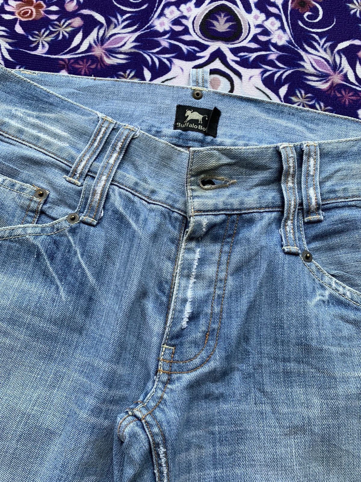 BUFFALO BOBS Vintage Buffalo Bobs X Disney Distressed Denim Size US 32 / EU 48 - 7 Thumbnail