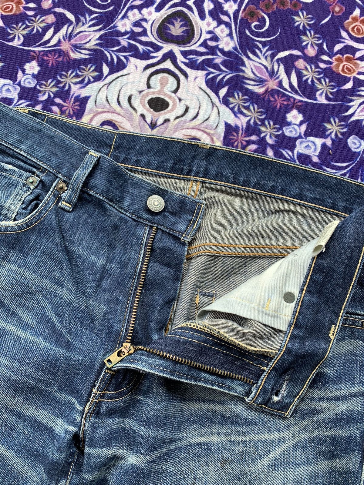 Levi's Vintage Clothing Vintage Levis 502 Distressed Denim Size US 33 - 6 Thumbnail
