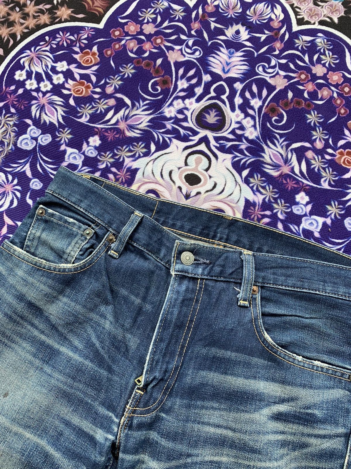 Levi's Vintage Clothing Vintage Levis 502 Distressed Denim Size US 33 - 5 Thumbnail