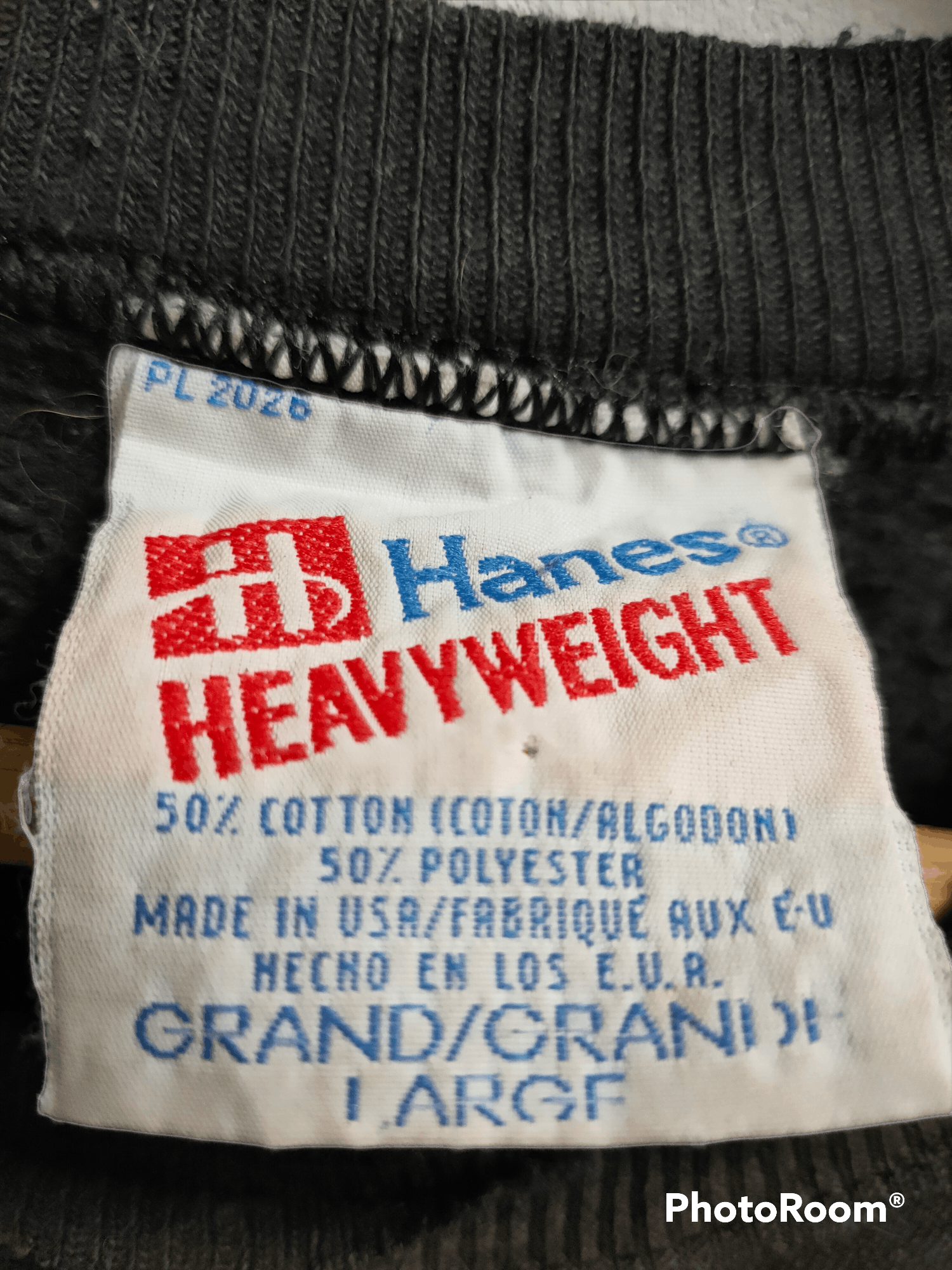 Hanes Sale🔥Hanes vintage 90s sweater black Faded Disney Tigger Size US L / EU 52-54 / 3 - 2 Thumbnail