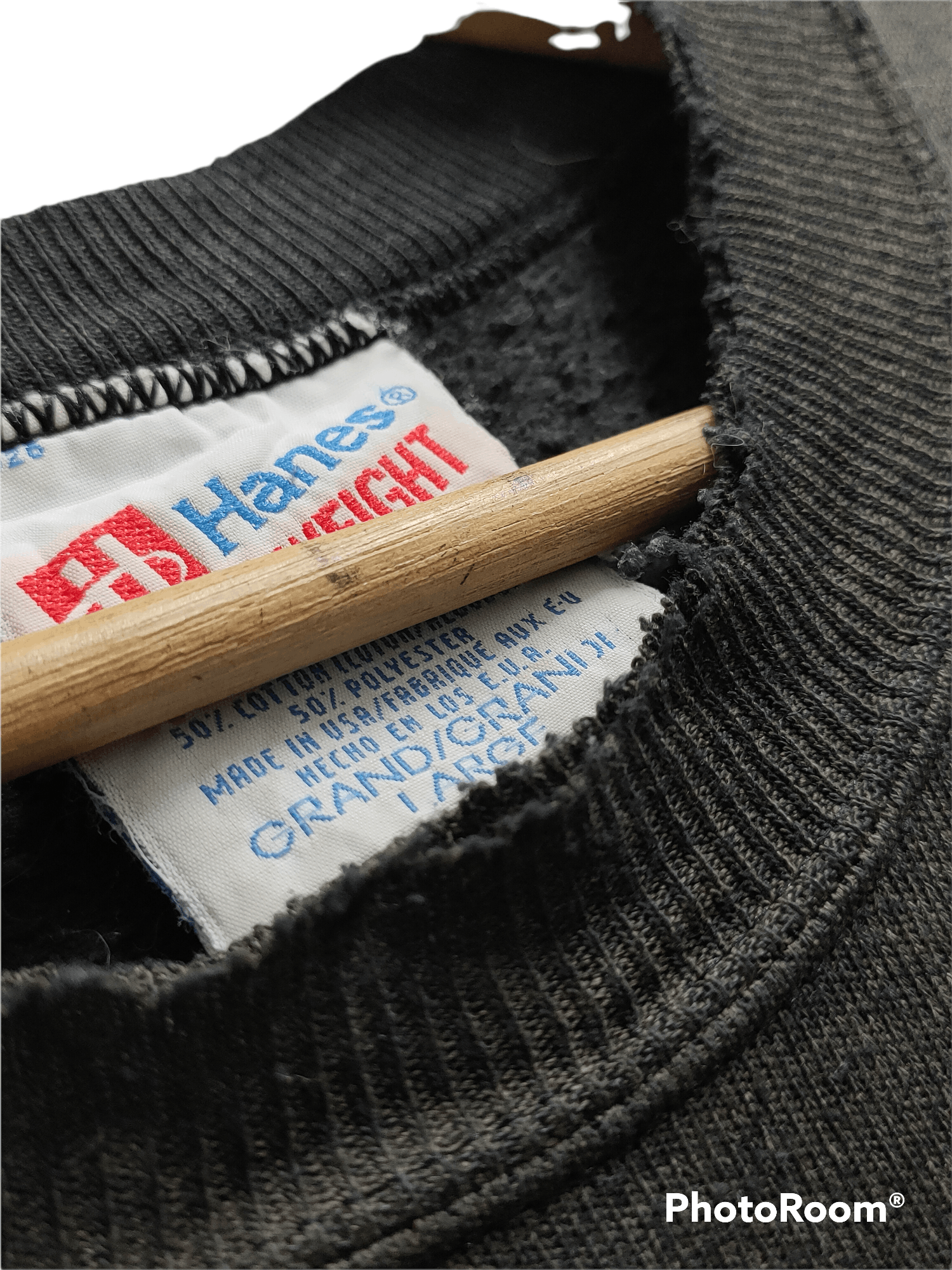 Hanes Sale🔥Hanes vintage 90s sweater black Faded Disney Tigger Size US L / EU 52-54 / 3 - 5 Thumbnail