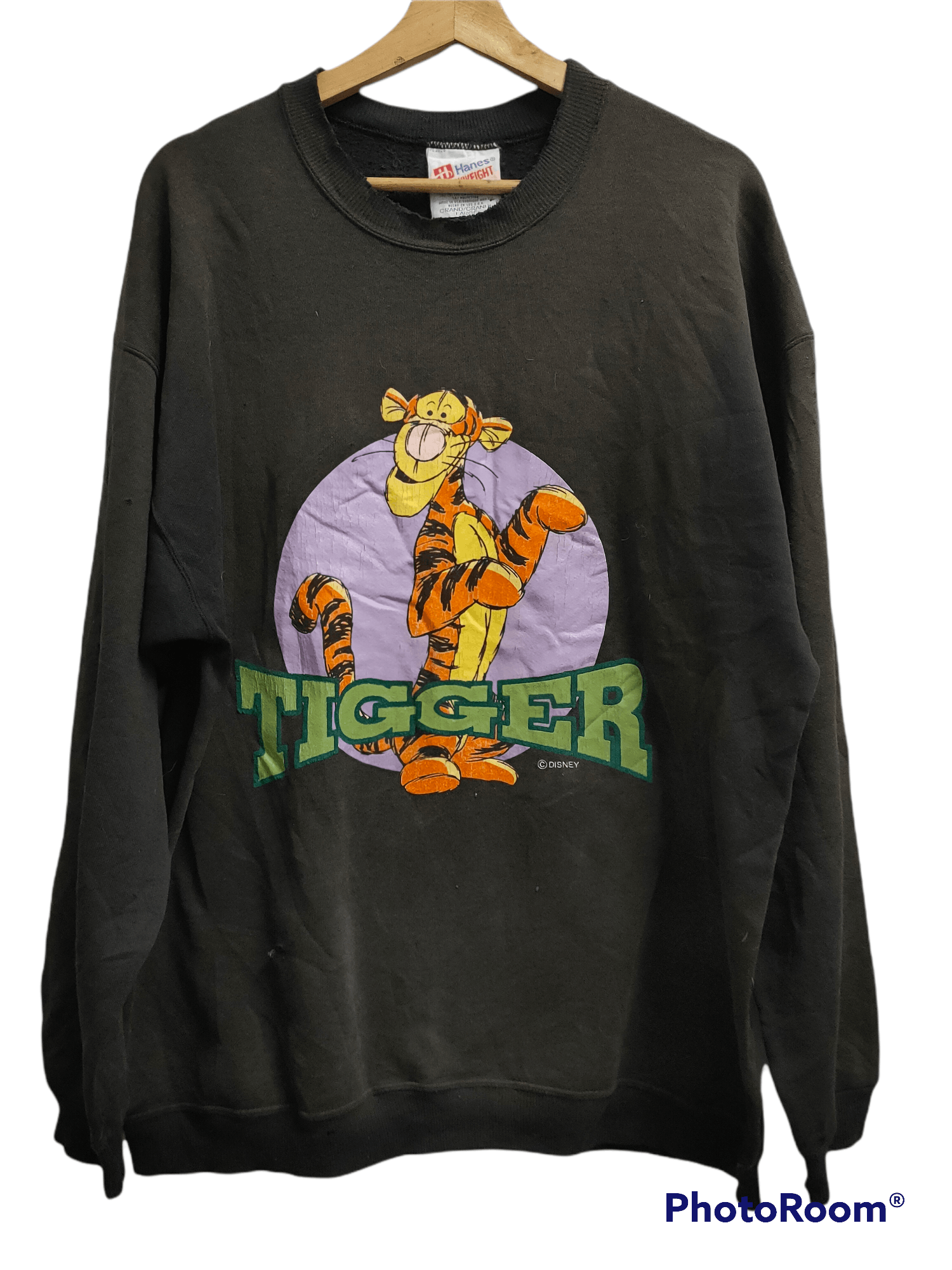 Hanes Sale🔥Hanes vintage 90s sweater black Faded Disney Tigger Size US L / EU 52-54 / 3 - 1 Thumbnail