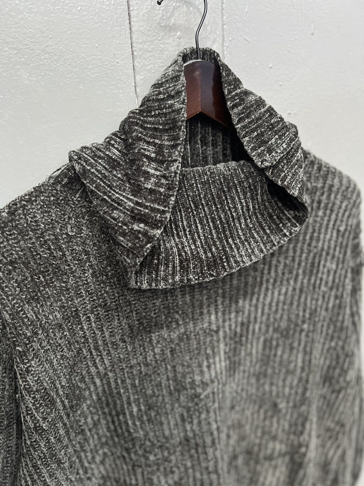 Japanese Brand STEALS🔥 TURTLENECK KNITWEAR/SWEATSHIRT Size M / US 6-8 / IT 42-44 - 5 Thumbnail