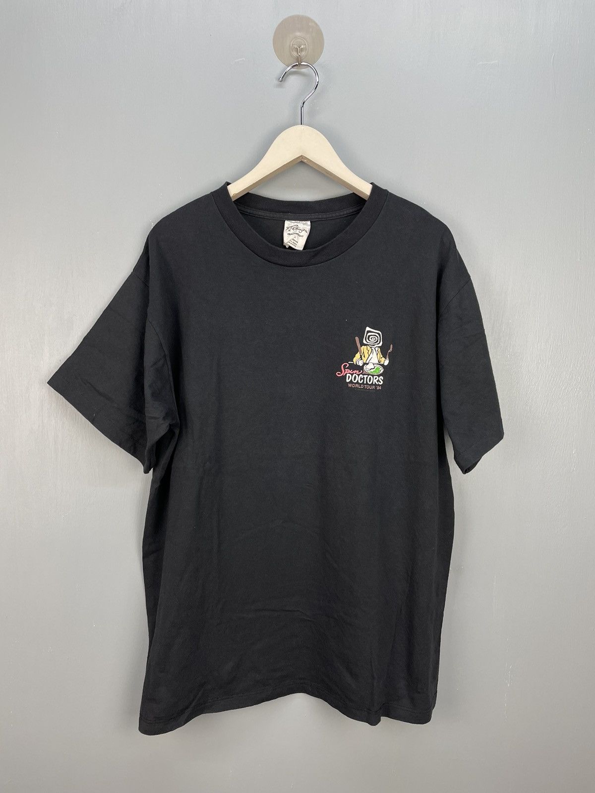 Band Tees Vintage 90s Spin Doctors world tour rock band t shirt Size US L / EU 52-54 / 3 - 1 Thumbnail