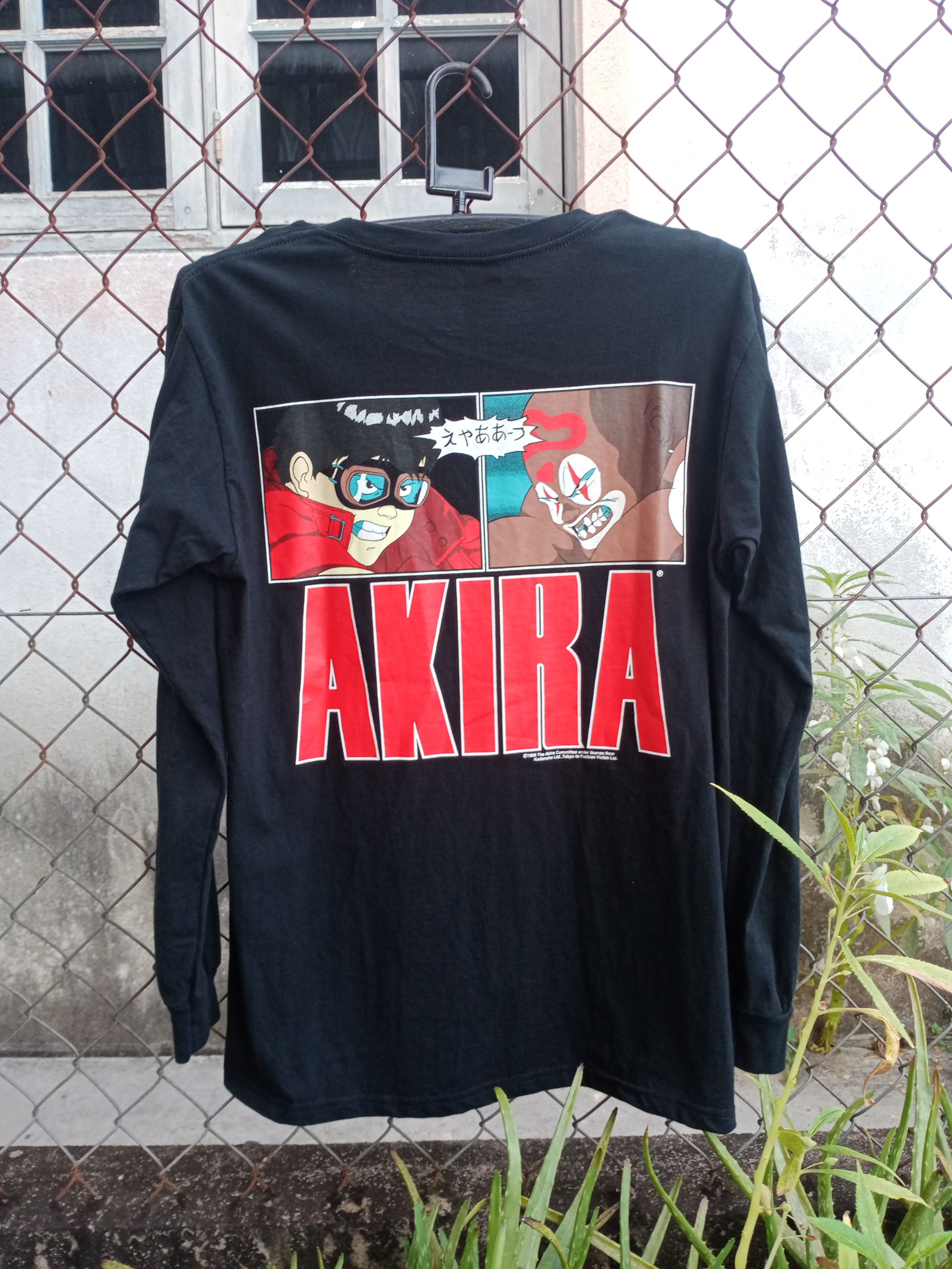Akira joker hand print long sleeve