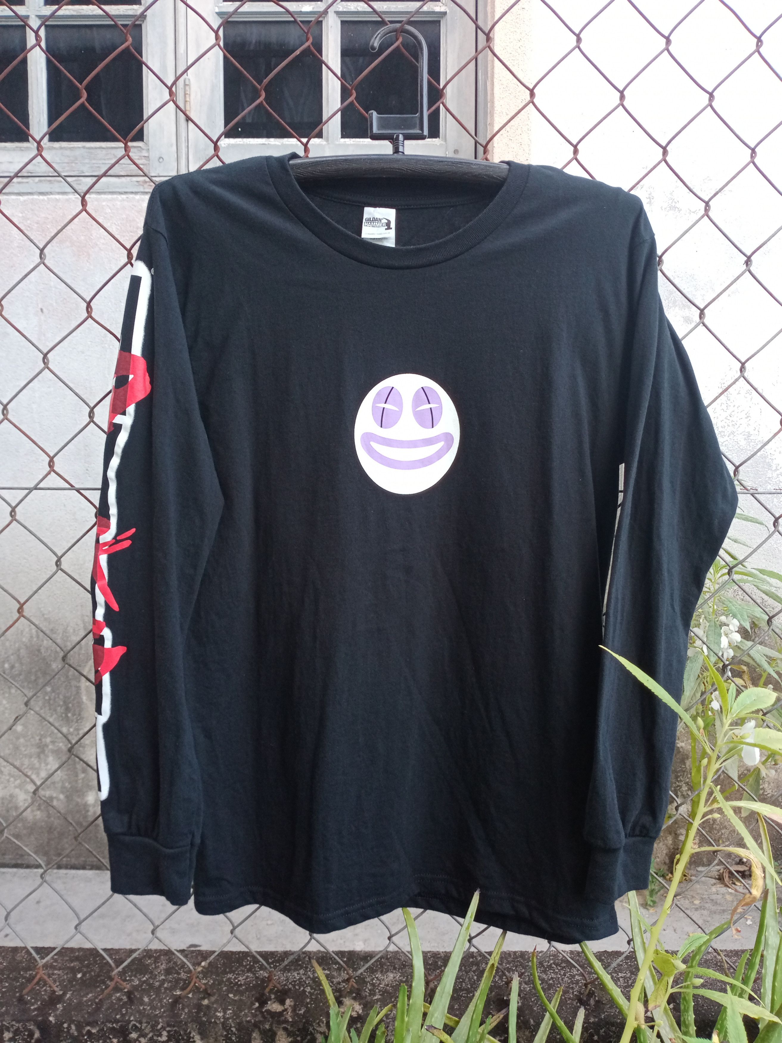Akira joker hand print long sleeve