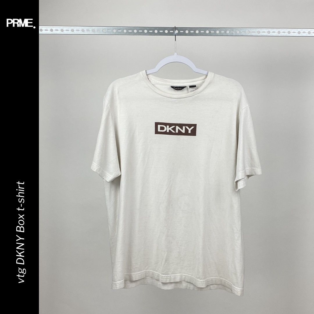 DKNY × Vintage vintage Y2K DKNY Box Logo spellout t-shirt Size US M / EU 48-50 / 2 - 2 Thumbnail
