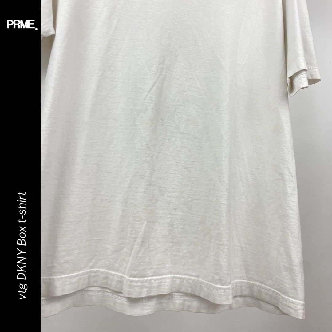 DKNY × Vintage vintage Y2K DKNY Box Logo spellout t-shirt Size US M / EU 48-50 / 2 - 6 Thumbnail