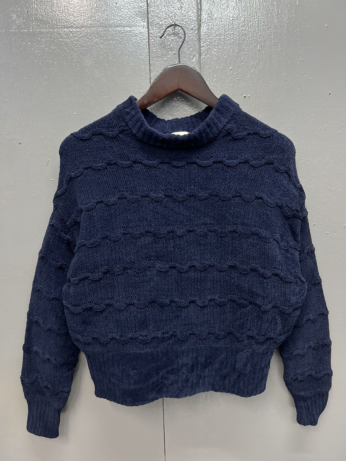image of Gu By Uniqlo Knitwear/sweatshirt in Navy, Women's (Size Small)