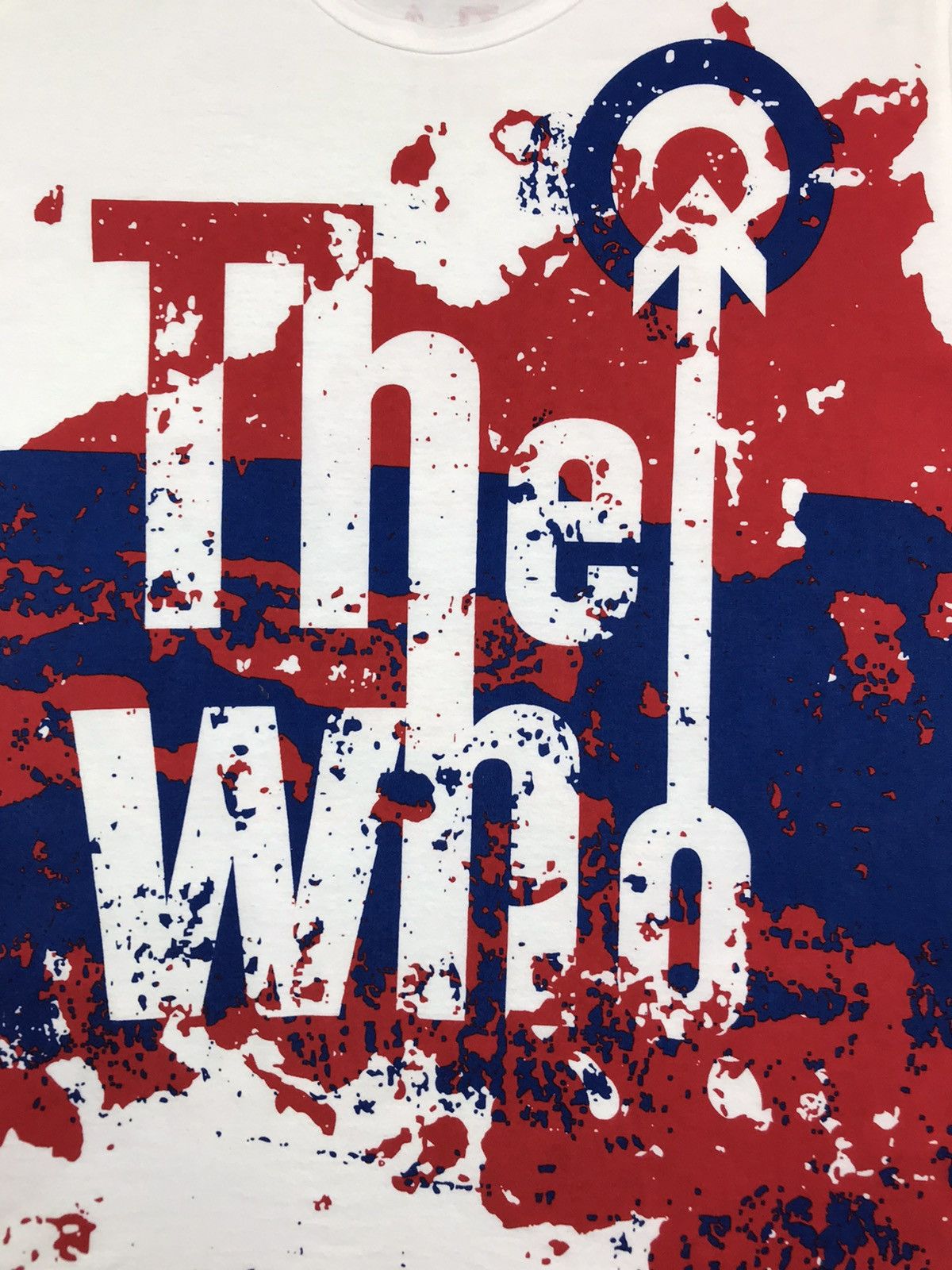 Band Tees THE WHO OVERPRINTED T-SHIRT BY UNIQLO Ⓒ2013 YEARHOUR LIMITED Size US M / EU 48-50 / 2 - 3 Thumbnail