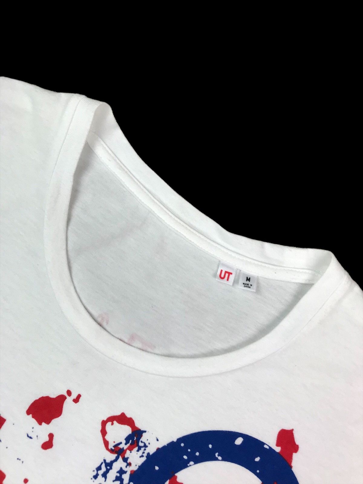 Band Tees THE WHO OVERPRINTED T-SHIRT BY UNIQLO Ⓒ2013 YEARHOUR LIMITED Size US M / EU 48-50 / 2 - 4 Thumbnail