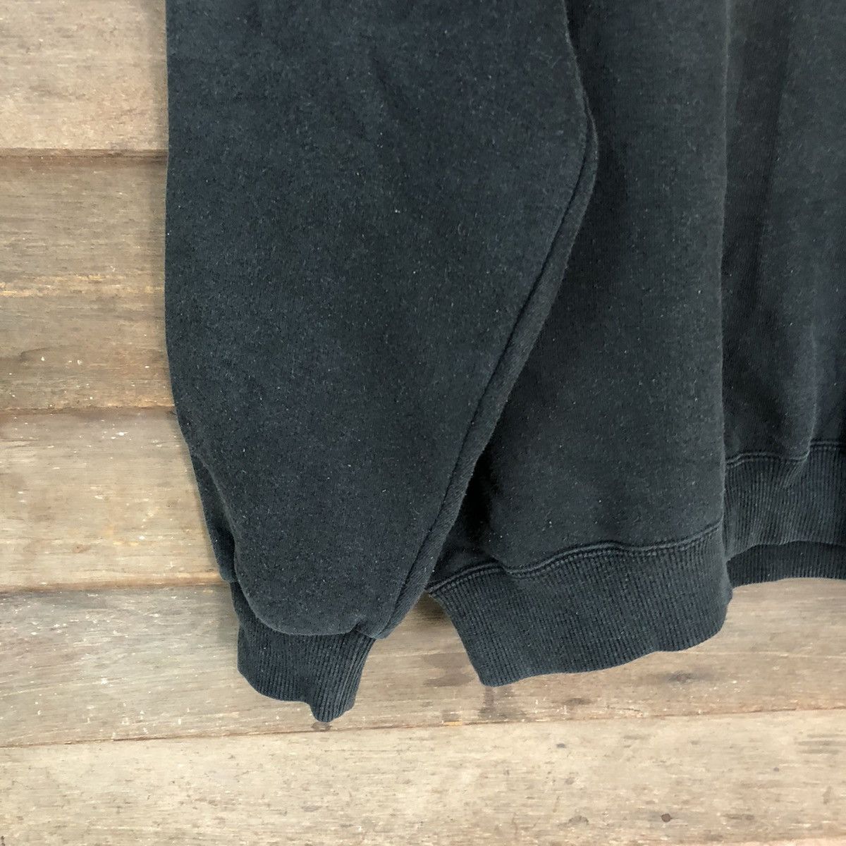 Japanese Brand × Vintage Big Logo Japan Black Sweatshirt #5050 Size US L / EU 52-54 / 3 - 6 Thumbnail