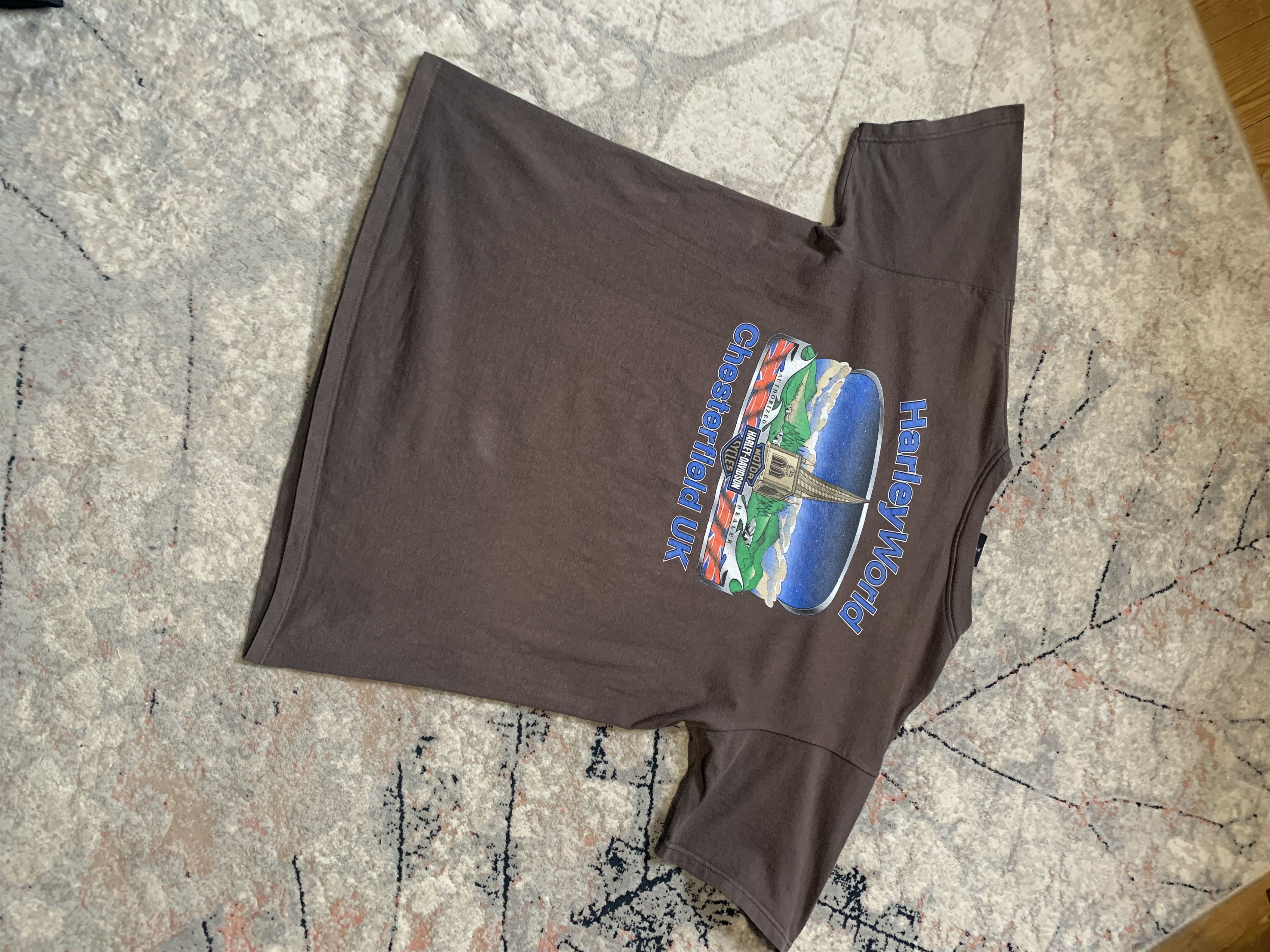 Harley Davidson × Vintage Harley-Davidson Chesterfield UK Vintage Made In USA Tee Size US XL / EU 56 / 4 - 2 Thumbnail