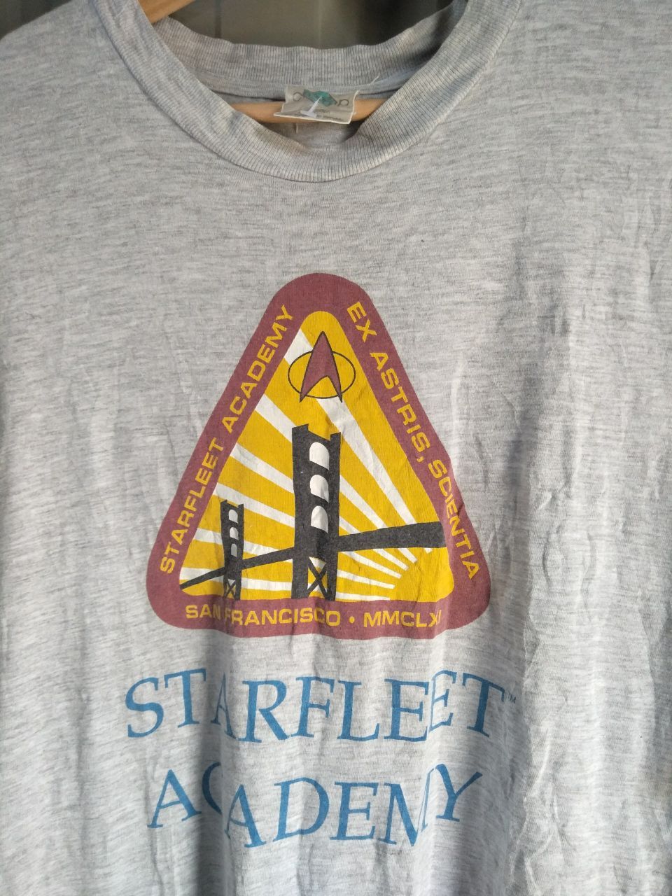 Star Wars 🔥 90s STAR TREK STARFLEET ACADEMY SAN FRANCISCO CADETT TEE Size US L / EU 52-54 / 3 - 3 Thumbnail