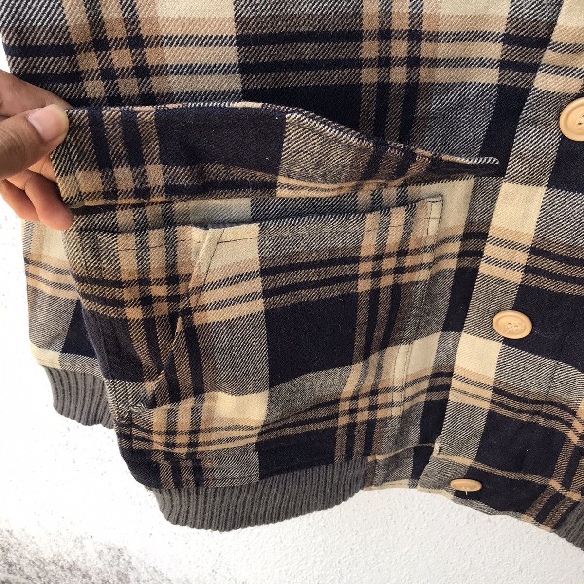 Vintage × Woolrich Woolen Mills Vintage Woolrich Button Up Jacket Size US L / EU 52-54 / 3 - 7 Thumbnail