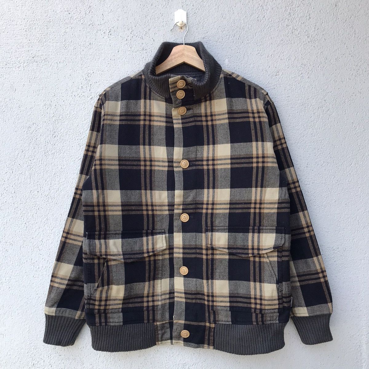 Vintage × Woolrich Woolen Mills Vintage Woolrich Button Up Jacket Size US L / EU 52-54 / 3 - 1 Thumbnail