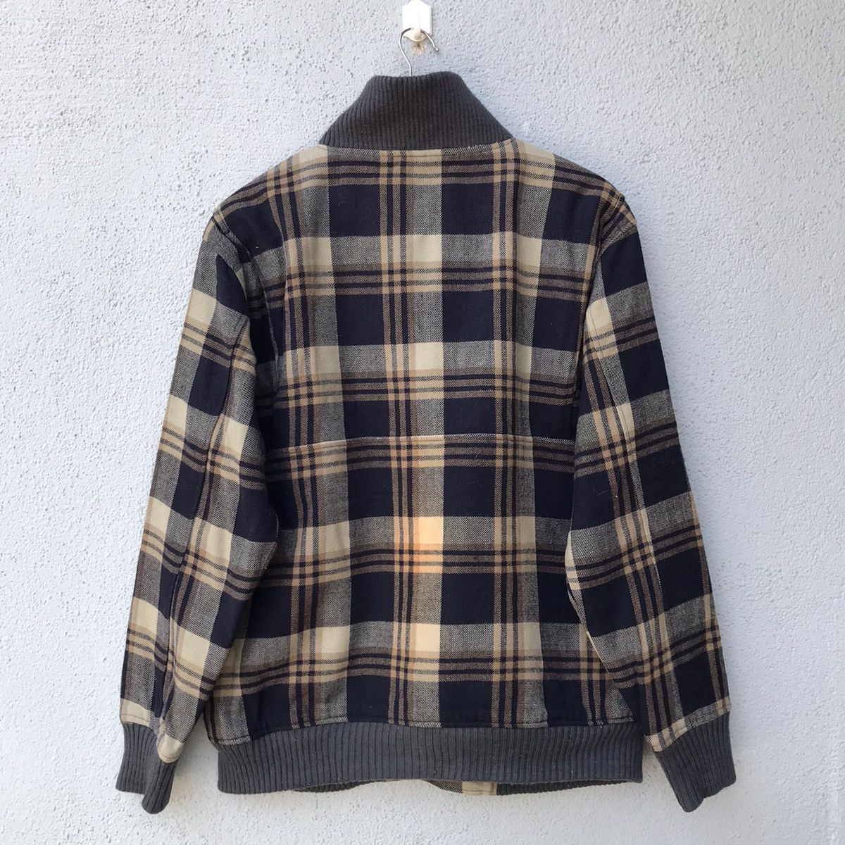 Vintage × Woolrich Woolen Mills Vintage Woolrich Button Up Jacket Size US L / EU 52-54 / 3 - 13 Thumbnail