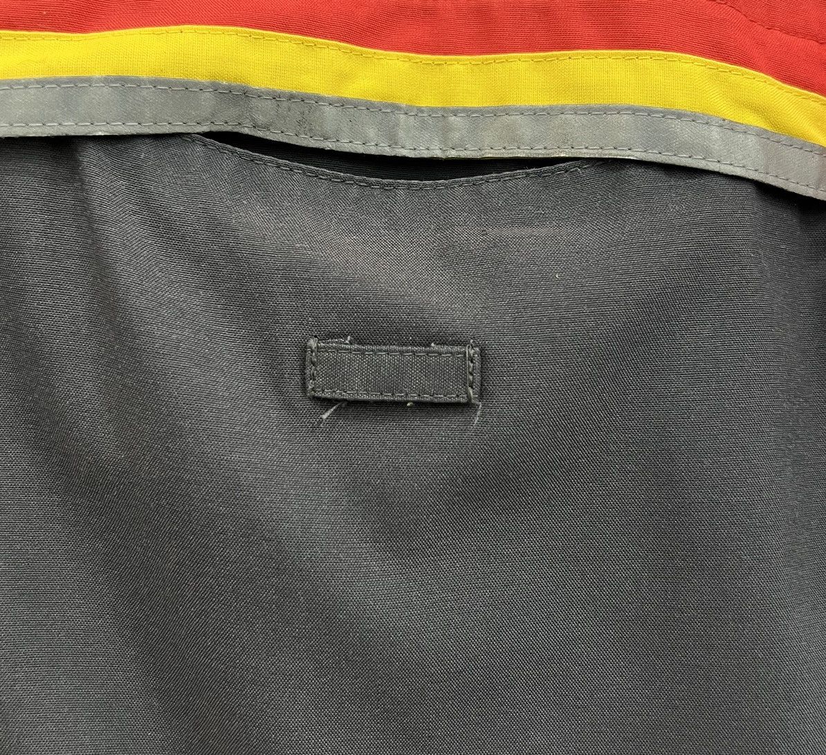 Ferrari Technical Partner Scuderia Ferrari Shell Helix Shirt Size US L / EU 52-54 / 3 - 8 Thumbnail
