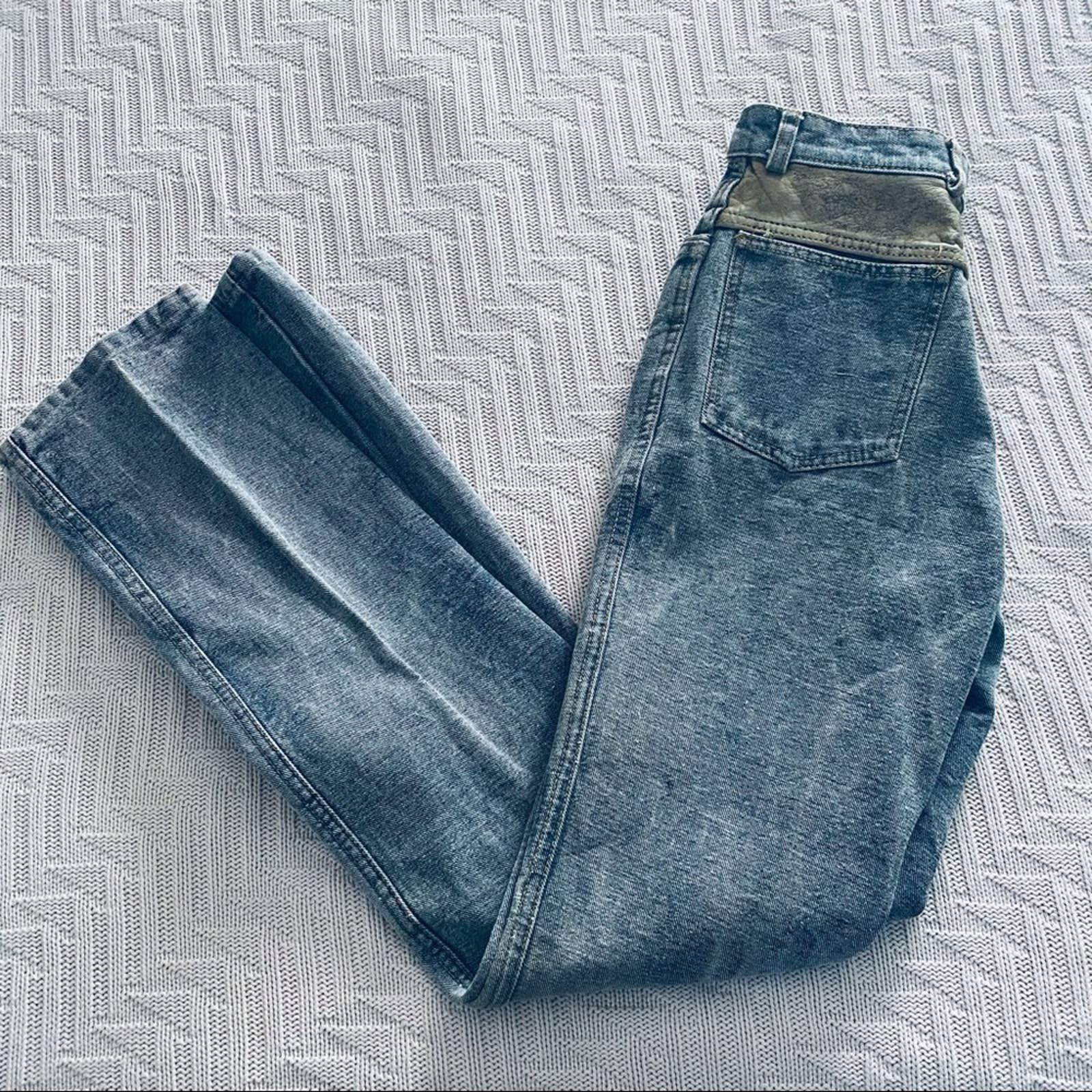 Vintage Guess acid wash high rise jeans