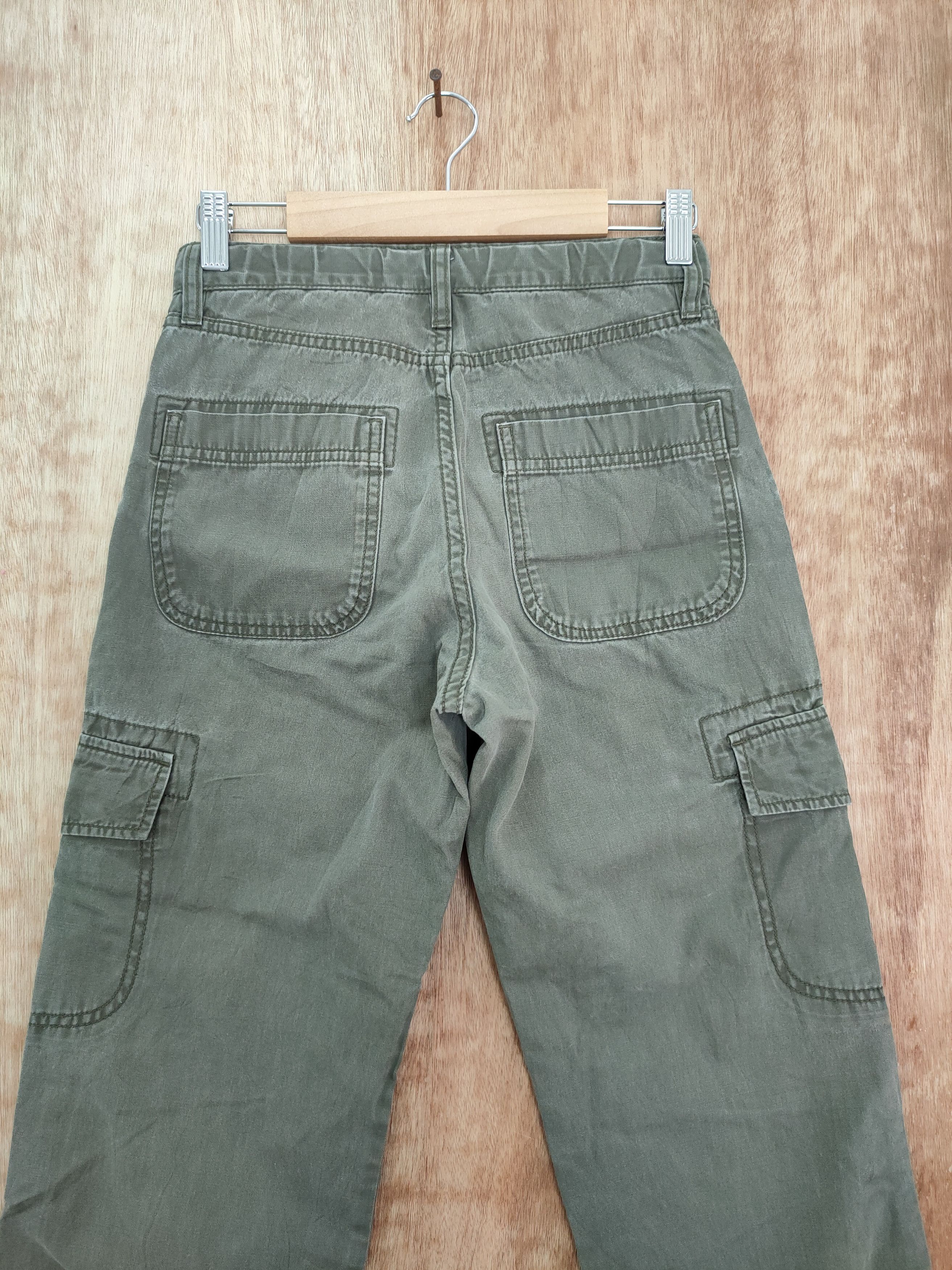 Japanese Brand DL Uniqlo size small green japan cargo pants #508 Size 25" / US 0 / IT 36 - 8 Thumbnail