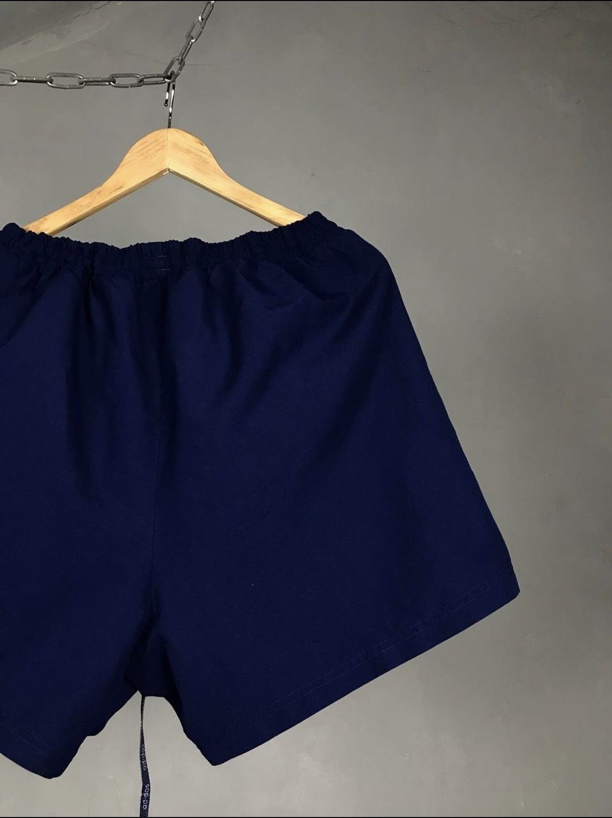 Adidas Adidas vintage streetwear shorts Size US 34 / EU 50 - 5 Thumbnail