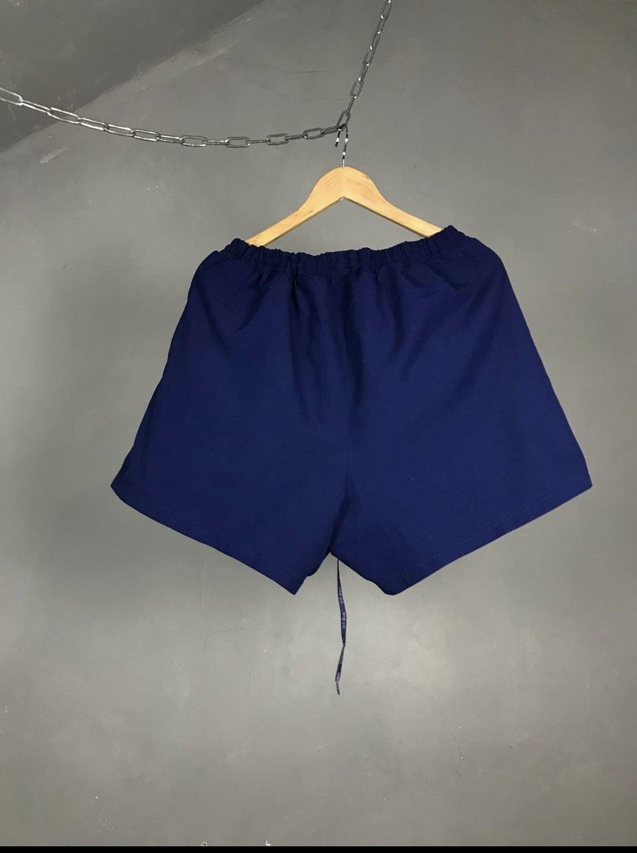 Adidas Adidas vintage streetwear shorts Size US 34 / EU 50 - 4 Thumbnail