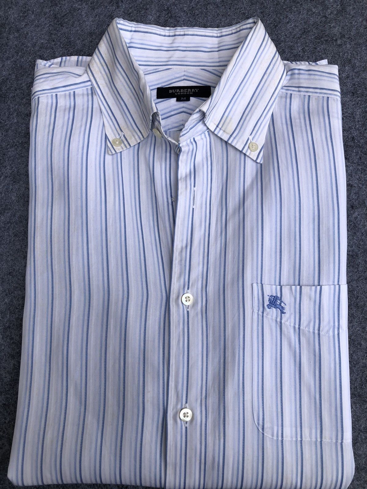 Burberry Last Drop🔥Rare🔥Vintage Burberry London Shirt Size M / US 6-8 / IT 42-44 - 1 Thumbnail
