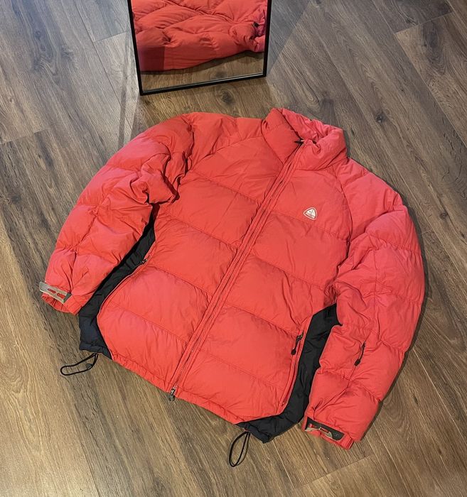 Nike acg outlet grailed