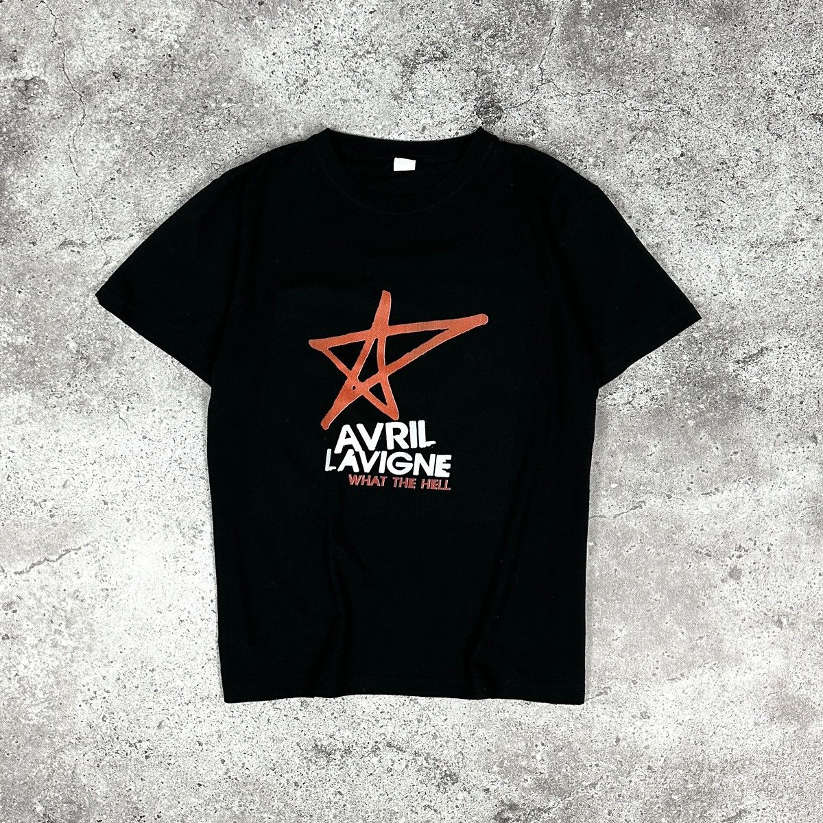 Band Tees Vintage 00s Y2K Avril Lavigne What The Hell Rock band tee Size US M / EU 48-50 / 2 - 1 Thumbnail