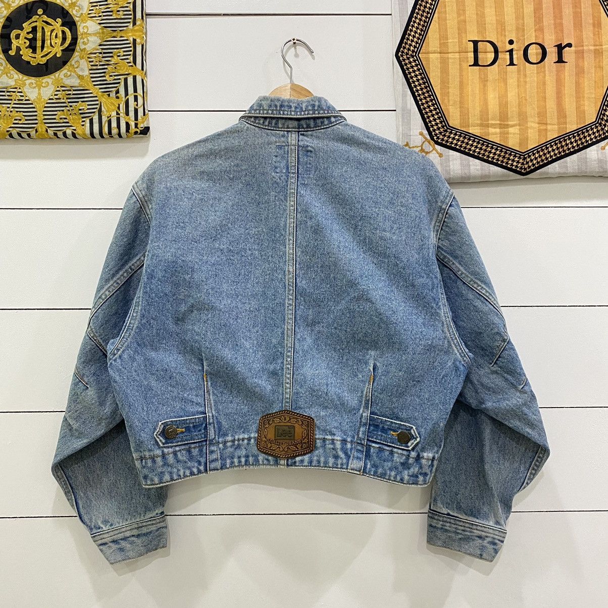 Lee Vintage Lee Floral Embroidered Women Cropped Denim Jacket Size US S / EU 44-46 / 1 - 7 Thumbnail
