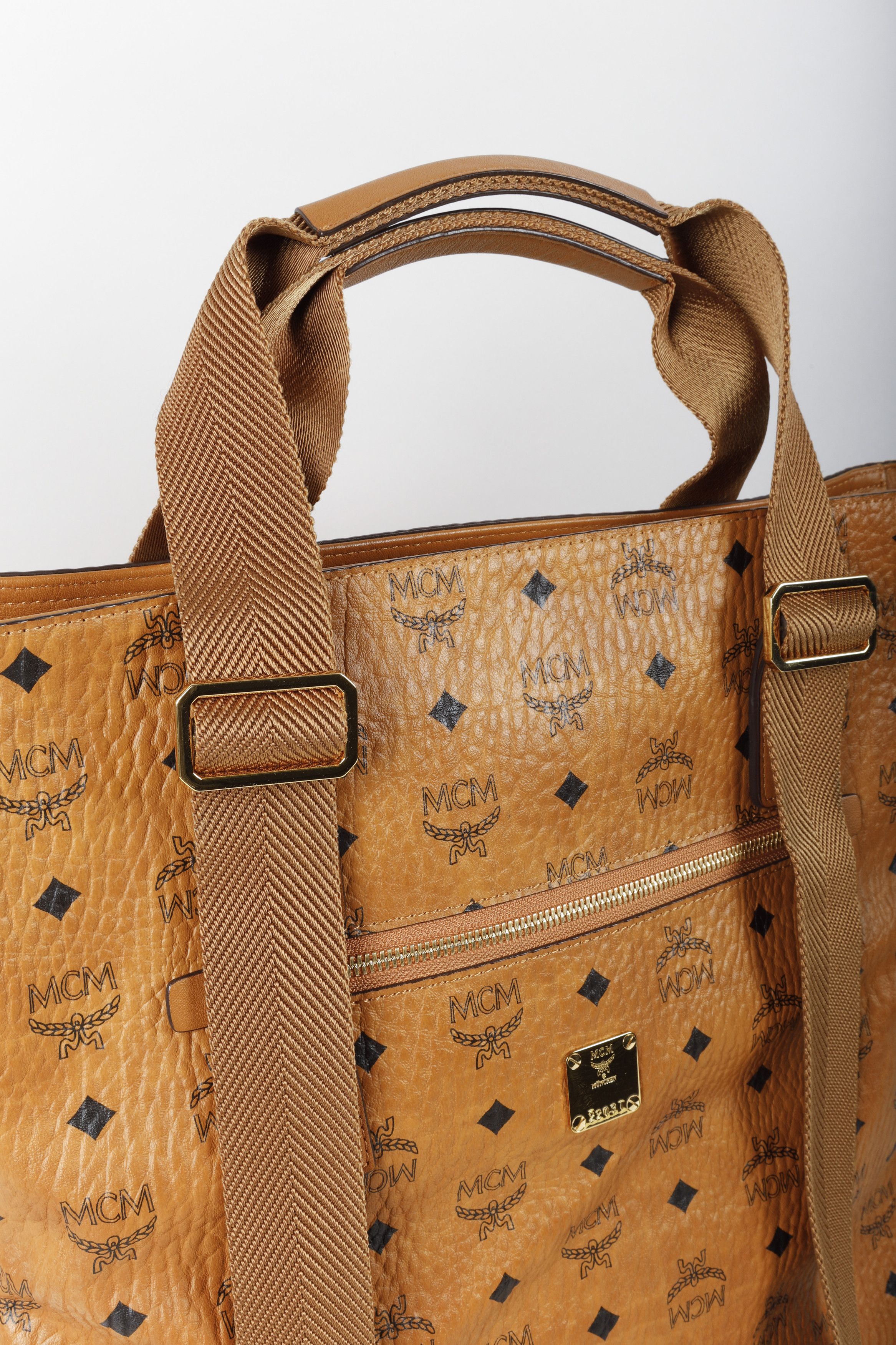 MCM Klassik Visetos Tote