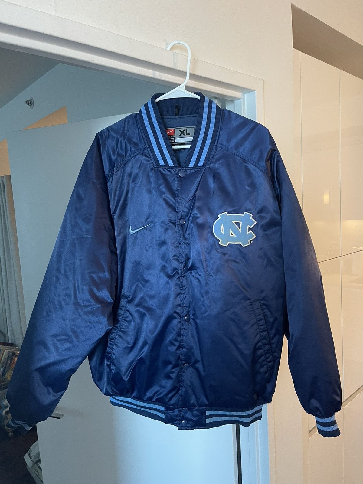 image of Nike X Unc Jacket in Blue, Men's (Size XL)