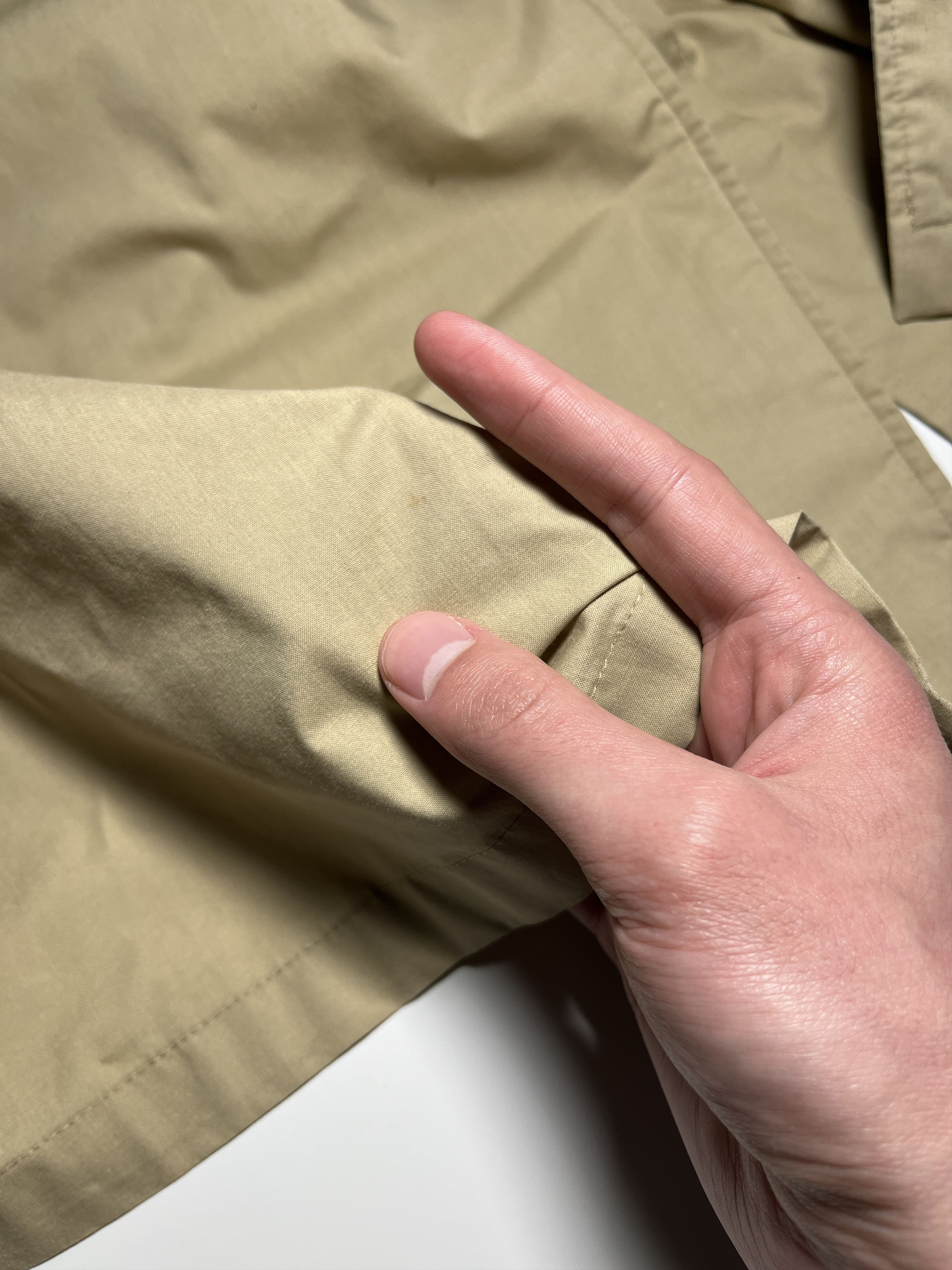 Burberry × Vintage Vintage 90s Burberrys Beige Trench Coat Size XL Size US XL / EU 56 / 4 - 17 Thumbnail