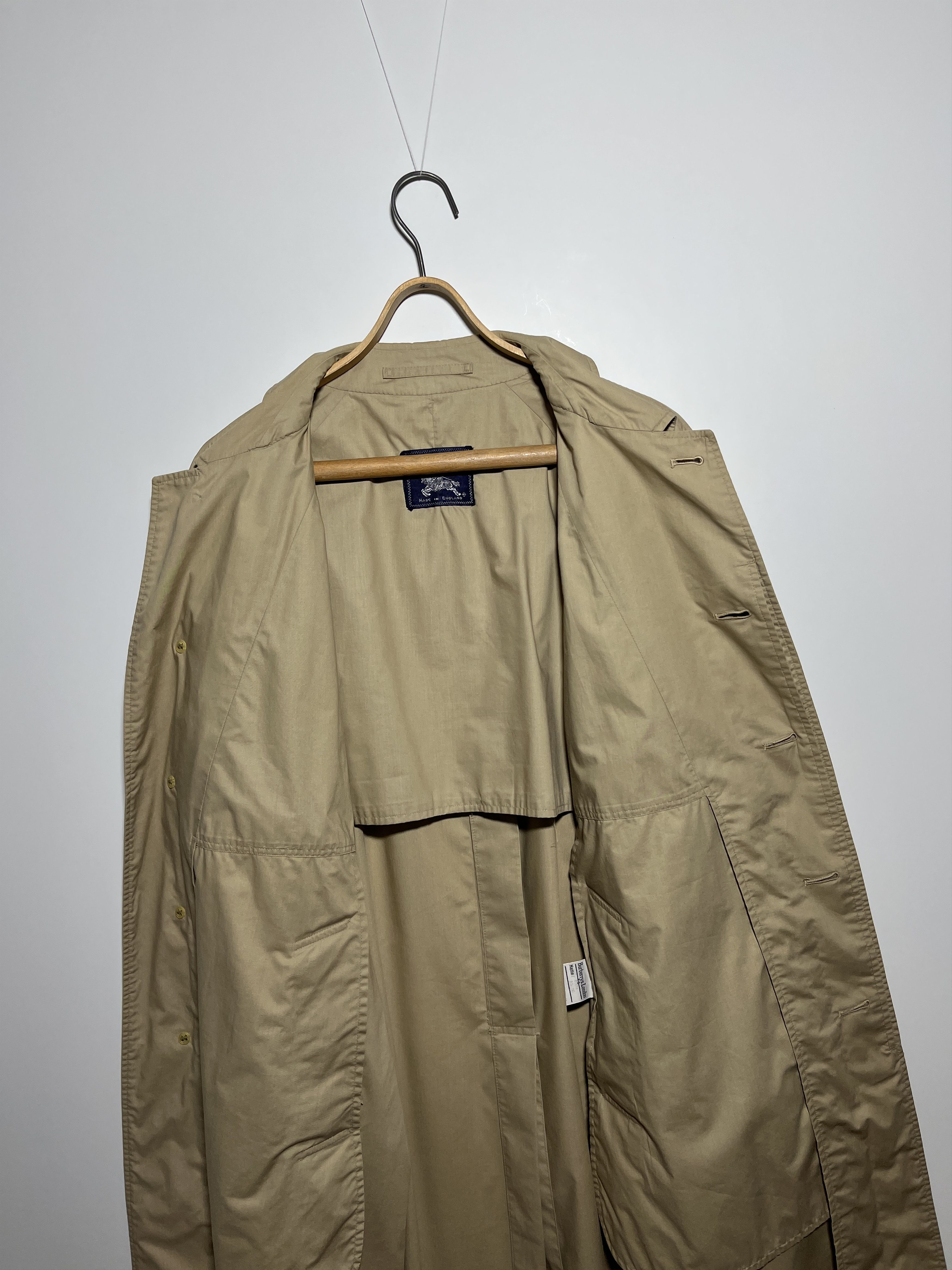 Burberry × Vintage Vintage 90s Burberrys Beige Trench Coat Size XL Size US XL / EU 56 / 4 - 7 Thumbnail