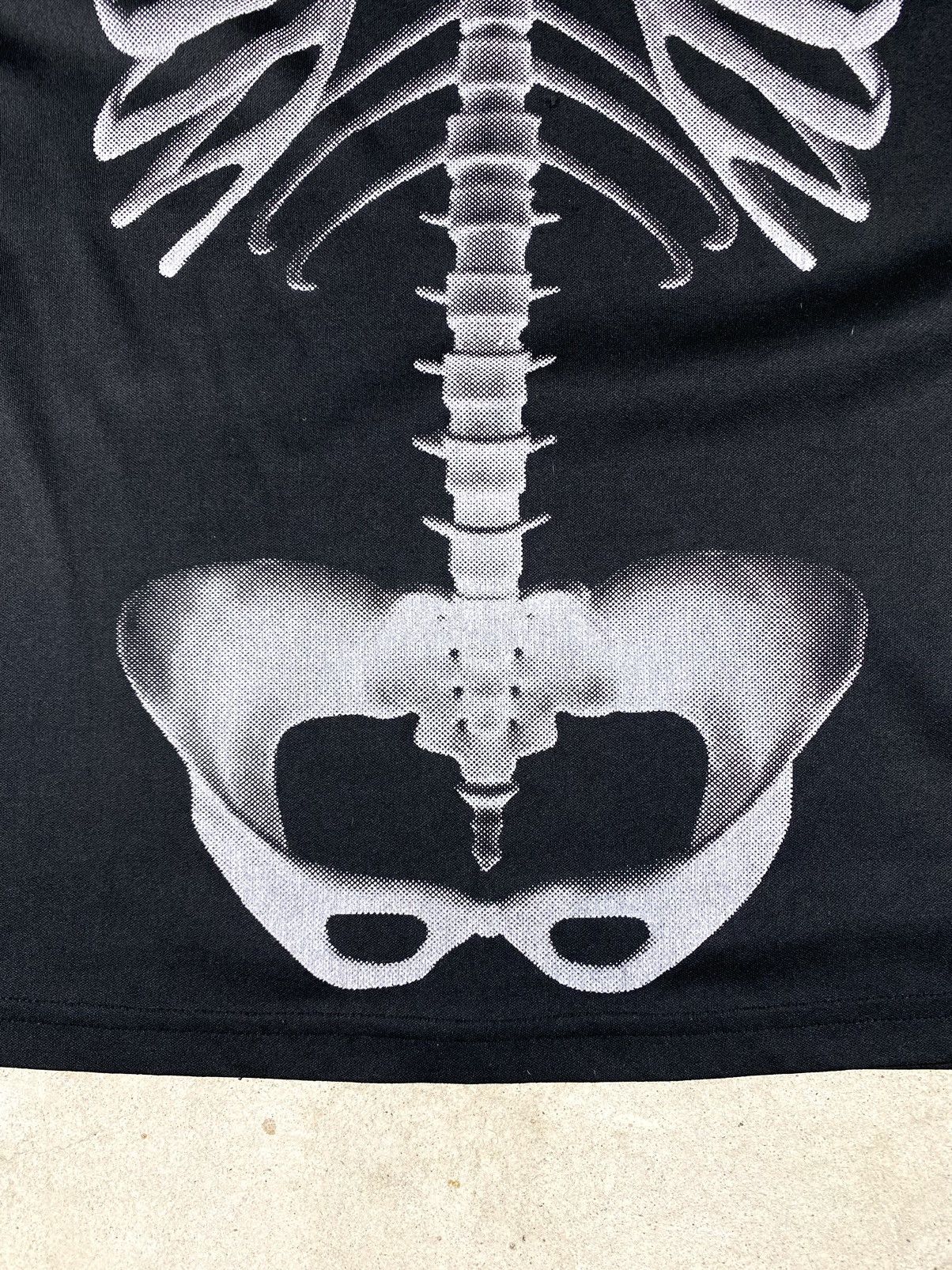 Band Tees Y2K Vintage Art Skeleton T Shirt Rap Hip Hop Tee Size US M / EU 48-50 / 2 - 3 Thumbnail