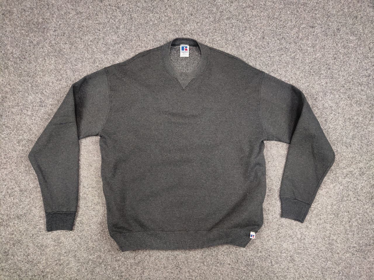 Russell Athletic Vintage 90's Russell Athletic USA Blank Crewneck Sweatshirt Size US XL / EU 56 / 4 - 15 Thumbnail