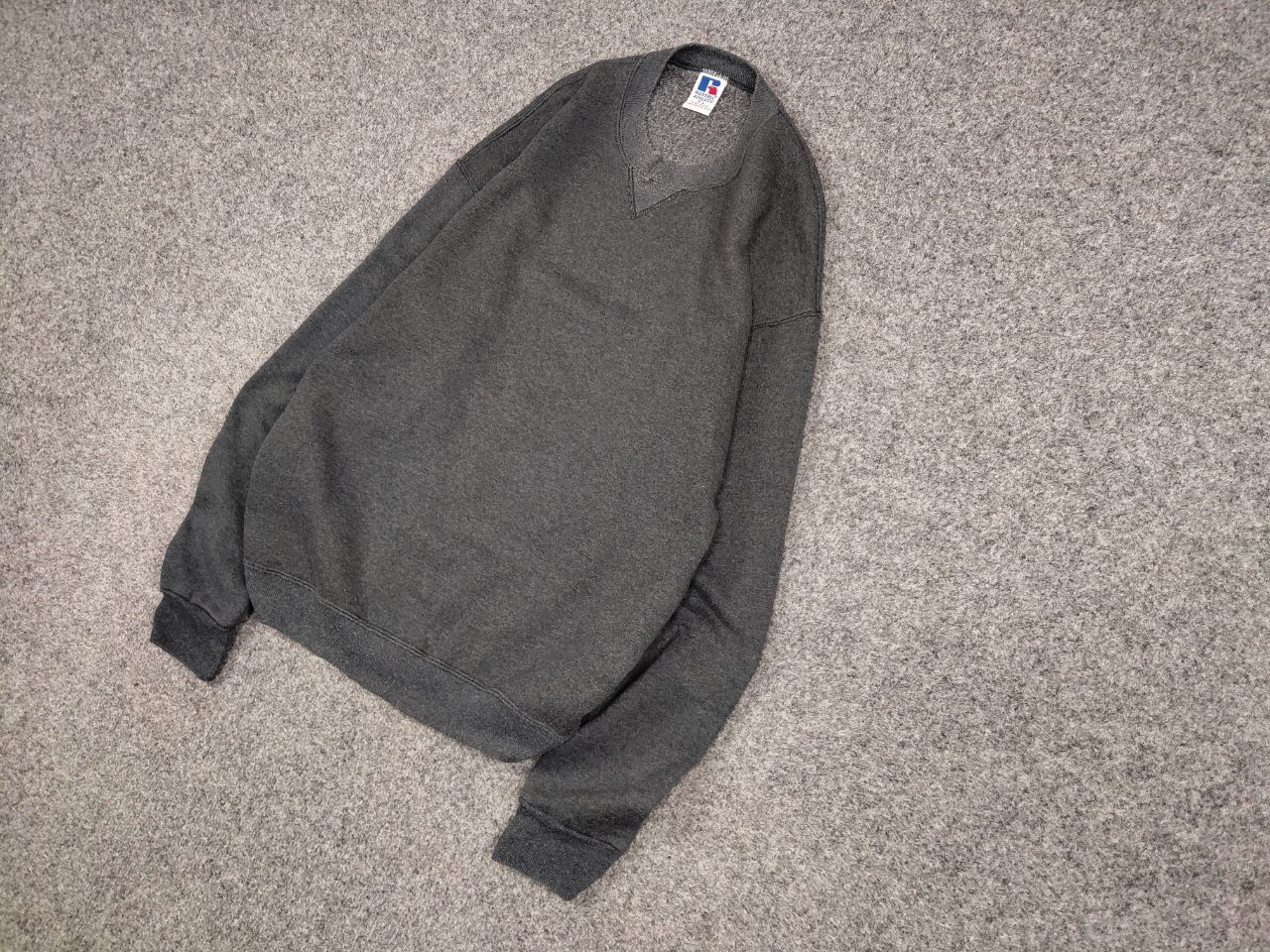 Russell Athletic Vintage 90's Russell Athletic USA Blank Crewneck Sweatshirt Size US XL / EU 56 / 4 - 3 Thumbnail