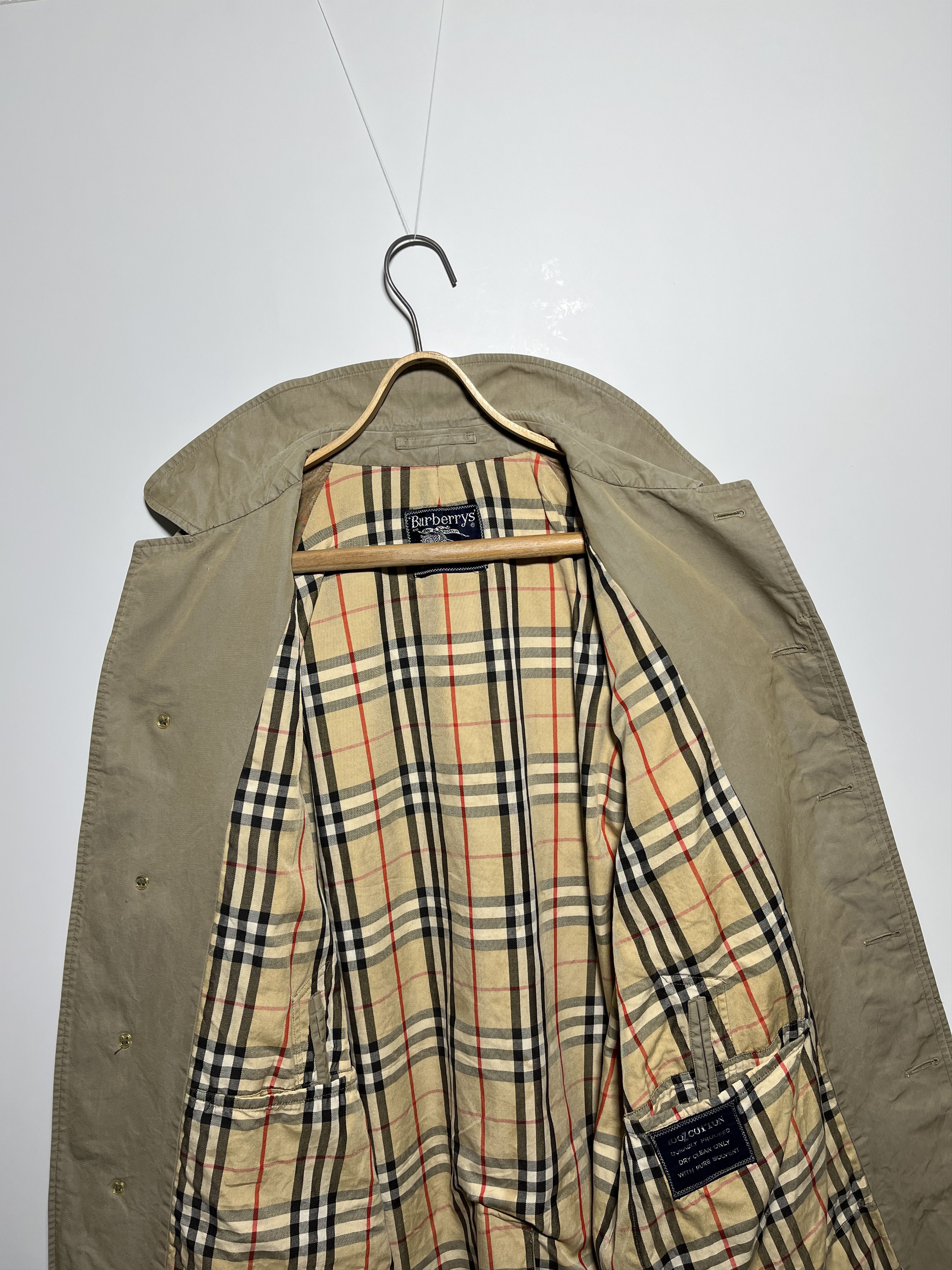 Burberry Vintage 90s Burberrys Nova Check Beige Trench Coat Size M Size US M / EU 48-50 / 2 - 9 Thumbnail
